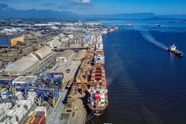porto de paranaguá.jpeg