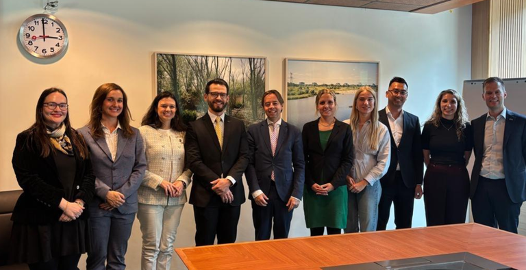 Equipe MME e Países Baixos