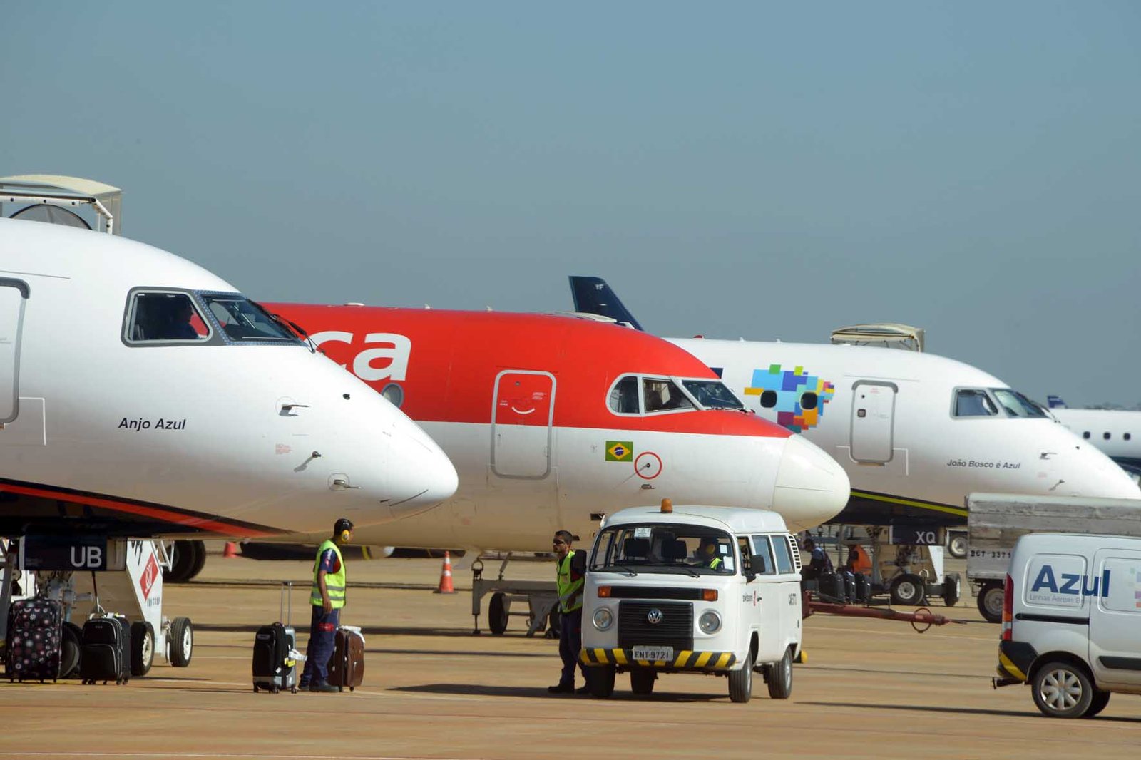Aeronaves no pátio do Aeroporto de Confins;. Foto. MPor.